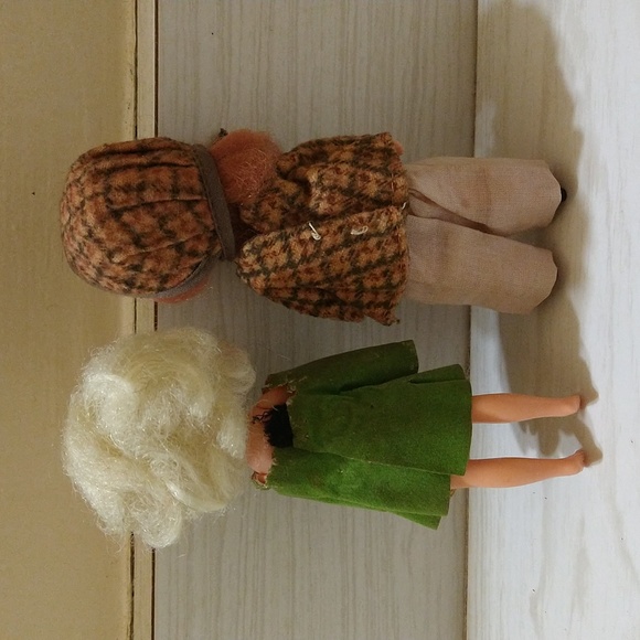 Vintage 1960's Uneeda Tiny Teens Rubber Dolls - Picture 2 of 2